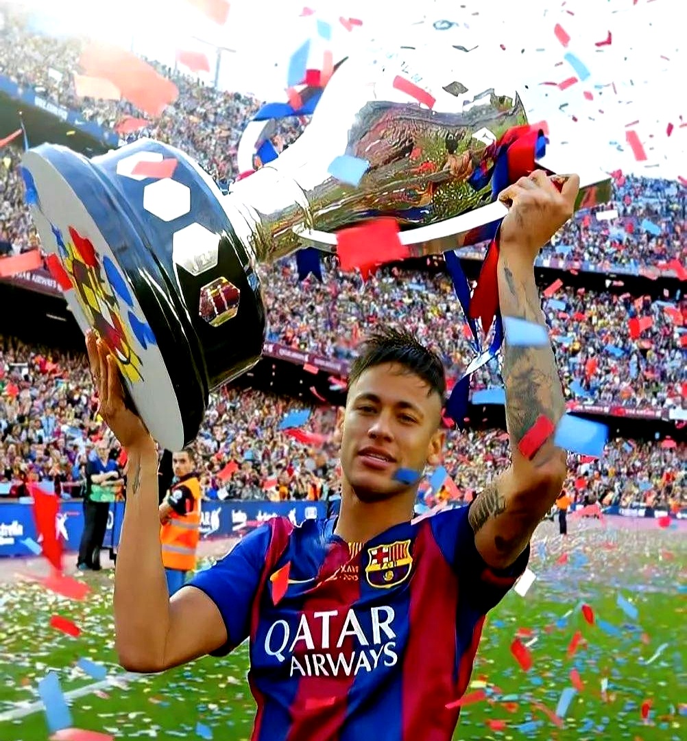 西汉姆迎欧冠关键赛，今晚主帅复盘，底气十足，年轻球员得到机会的简单介绍lol注册平台