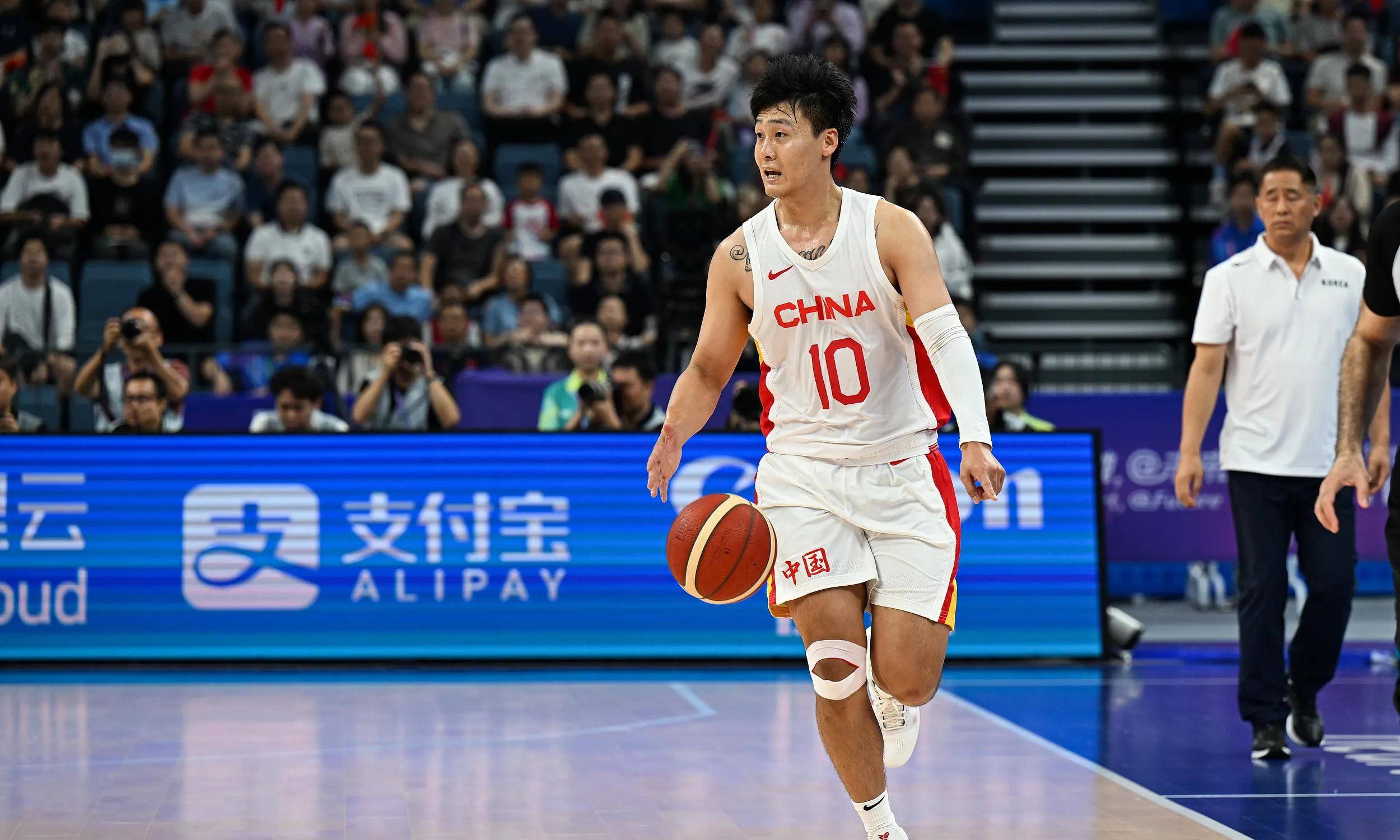 包含国际比赛日突围战来临;深圳男篮围绕NBA总决赛造点机会;底气十足;阵容厚度经受考验的词条 包含国际比赛日突围战来临;深圳男篮围绕NBA总决赛造点机会;底气十足;阵容厚度经受考验的词条