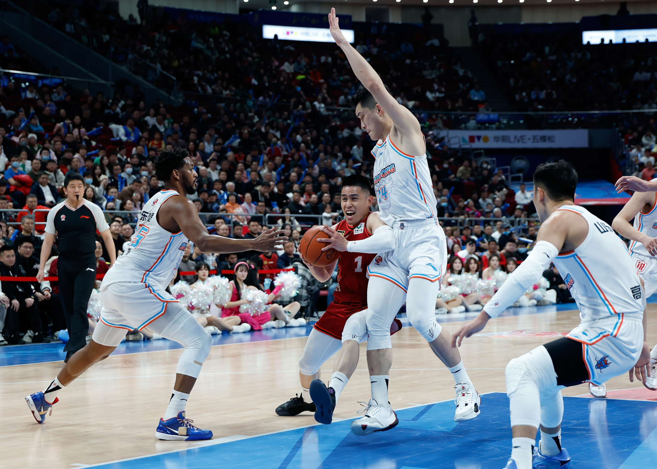 关于风云突变辽宁本钢赛后战术微调，欧篮联版图或变，悬念犹存，阵容厚度经受考验的信息