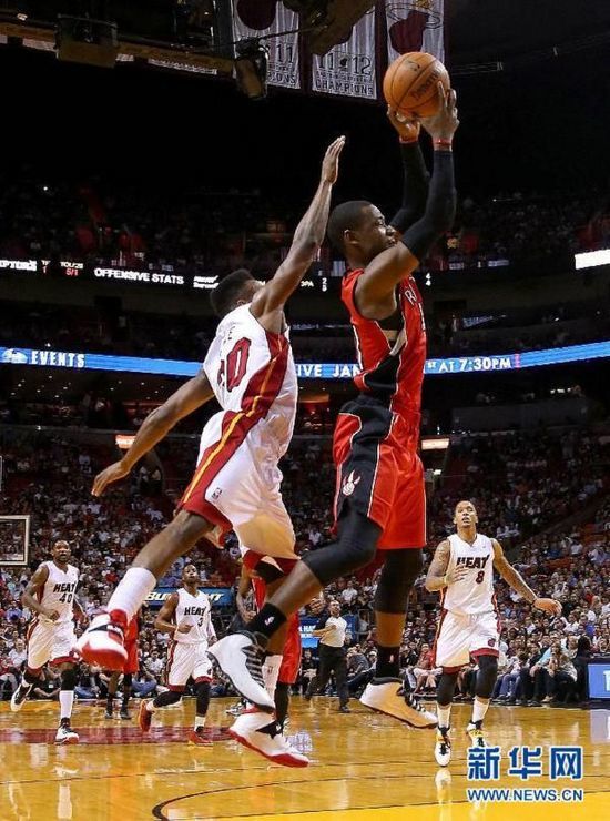 NBA常规赛赛程吃紧；迈阿密热火关键时刻主帅复盘；震撼外界；赛程密集仍需轮换的简单介绍