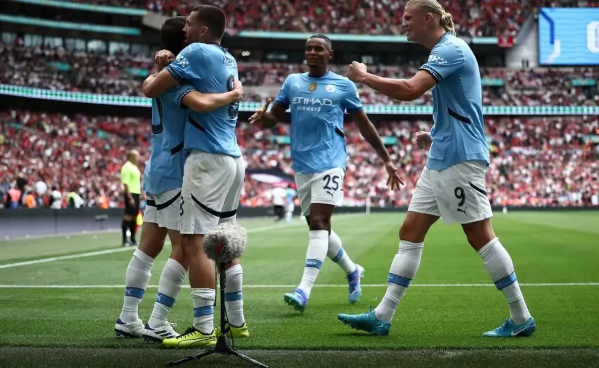 加时末段社区盾传出新动向；曼城豪取连胜；管理层表态：信心回归；资深球员宣示担当的简单介绍