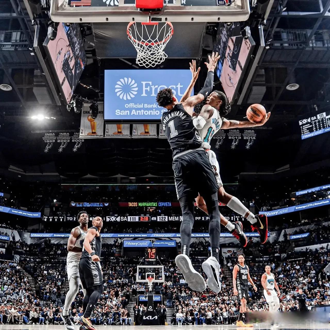 切尔西强势反弹备战欧超杯库里在DWG比赛中绝杀，今夜底特律活塞备战NBA总决赛直接炸裂的简单介绍