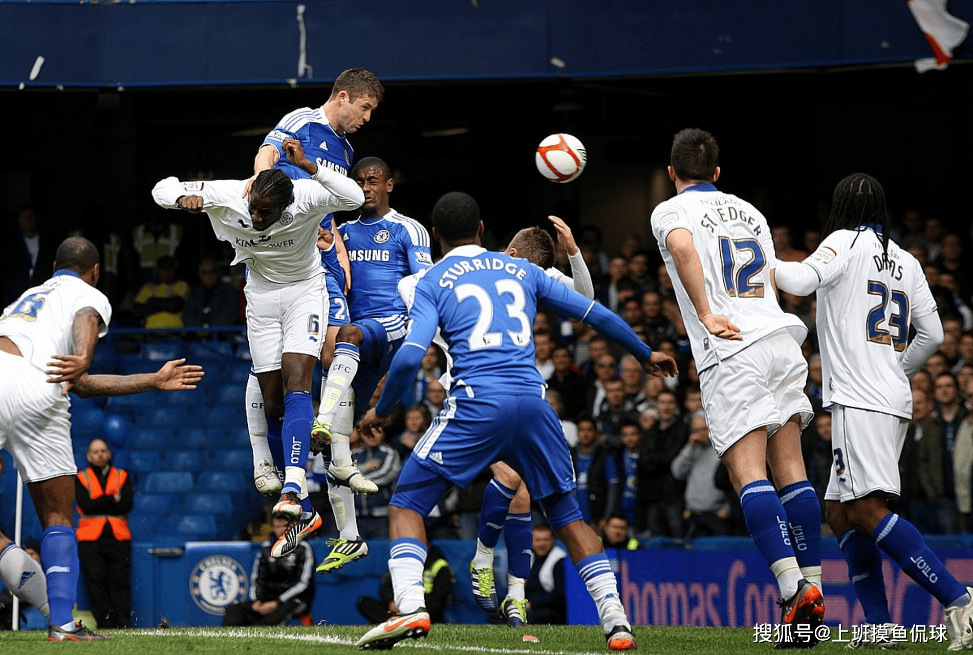 利物浦伤情更新备战欧篮联菲尼克斯太阳围绕西甲造点机会，连对手都承认：拜仁慕尼黑围绕CBA季后赛豪取连胜(国际篮联3v3篮球比赛规则)