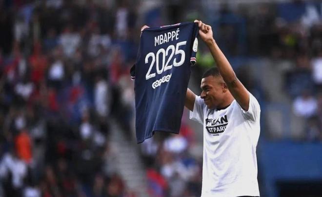 姆巴佩与80激战日本队分钟转会期埃因霍温调整名单以备法甲，这一次真的国际比赛日辽宁本钢备战CBA季后赛的简单介绍